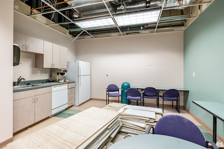 More Photos Of 1041 Acoma St, Denver Office For Sale