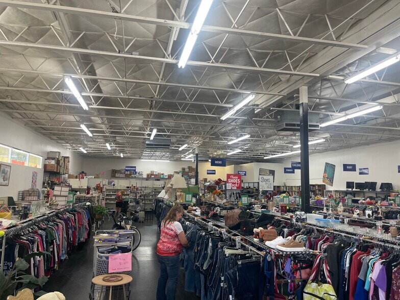 More Photos Of 4705 Highway 95, Bullhead City Fort Mohave Freestanding For Lease