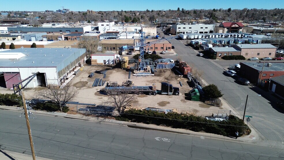 More Photos Of 3755 S Lipan St, Englewood Manufacturing For Lease