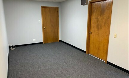 More Photos Of 11416 Kiley Dr, Huntley Warehouse For Sale
