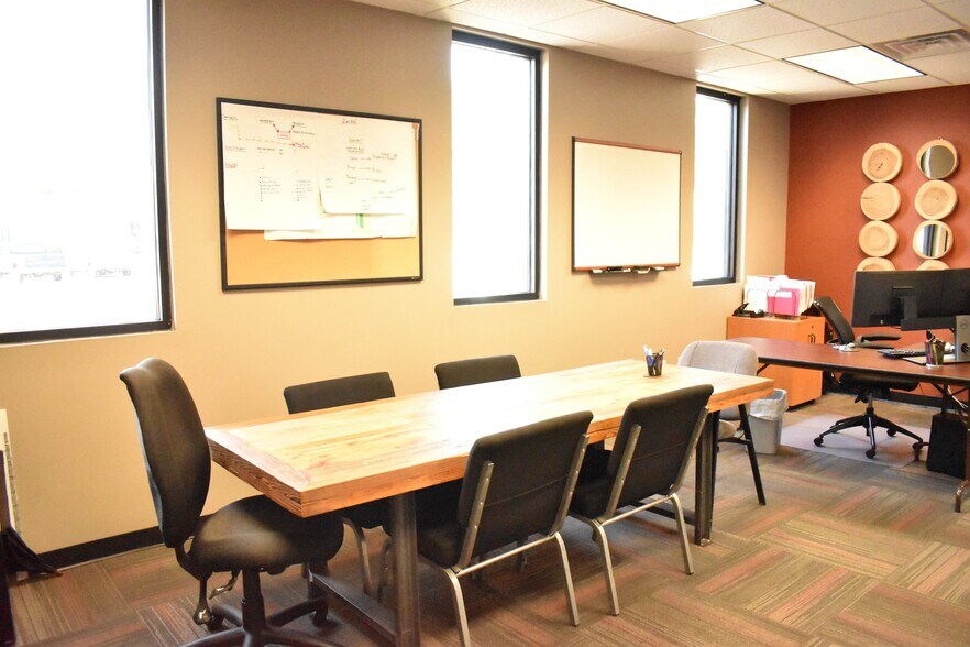 More Photos Of 165 W South St, Hernando Office Residential For Lease