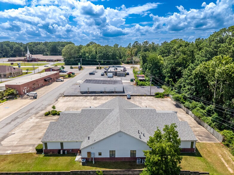 More Photos Of 16 Opportunity Dr, Sheridan Office For Sale