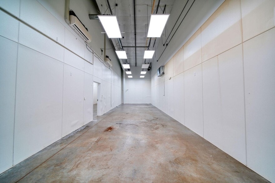 More Photos Of 8975 Page Ave, Jackson Warehouse For Sale