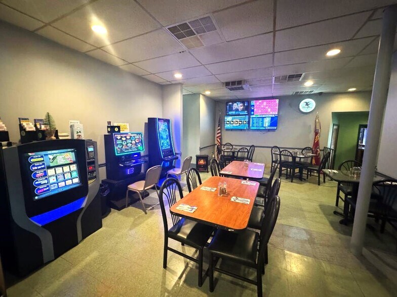 More Photos Of 117 Main St, Hallstead Restaurant For Sale