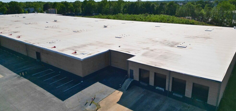 More Photos Of 280 National Ave, Spartanburg Manufacturing For Lease