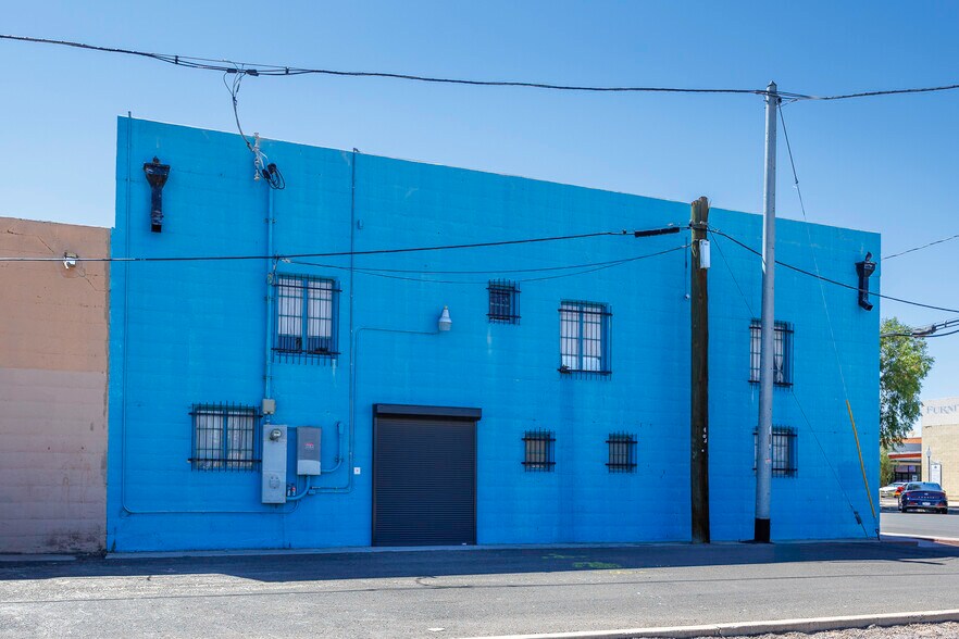 More Photos Of 403 N Florence St, Casa Grande Restaurant For Lease