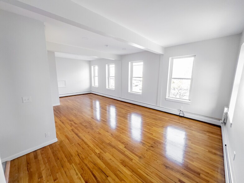 More Photos Of 140-144 Union St, Poughkeepsie Apartments For Sale