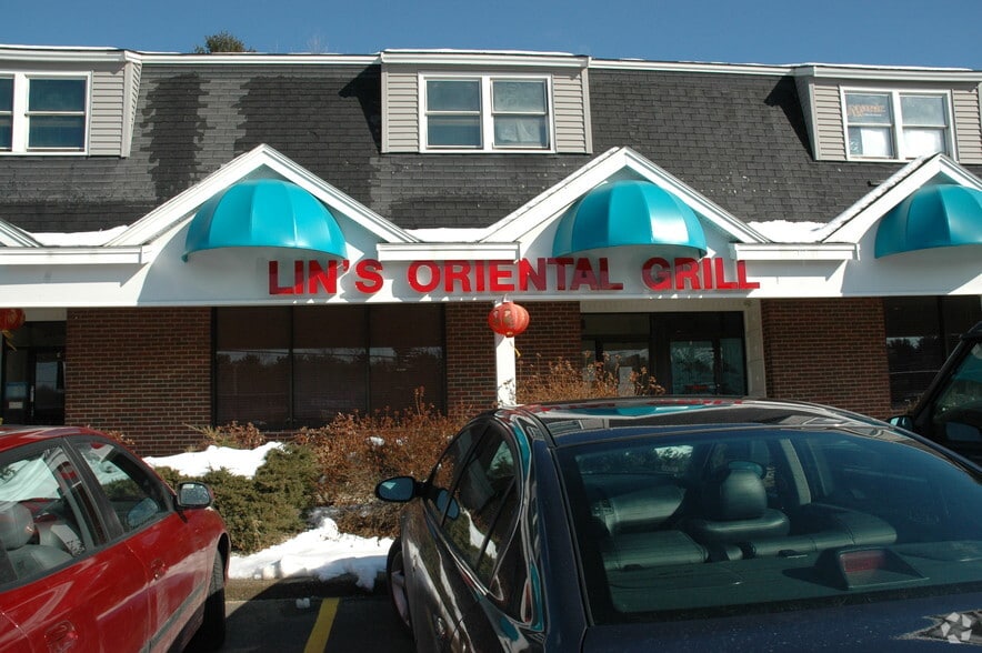 More Photos Of 341-351 S Broadway, Salem Unknown For Lease