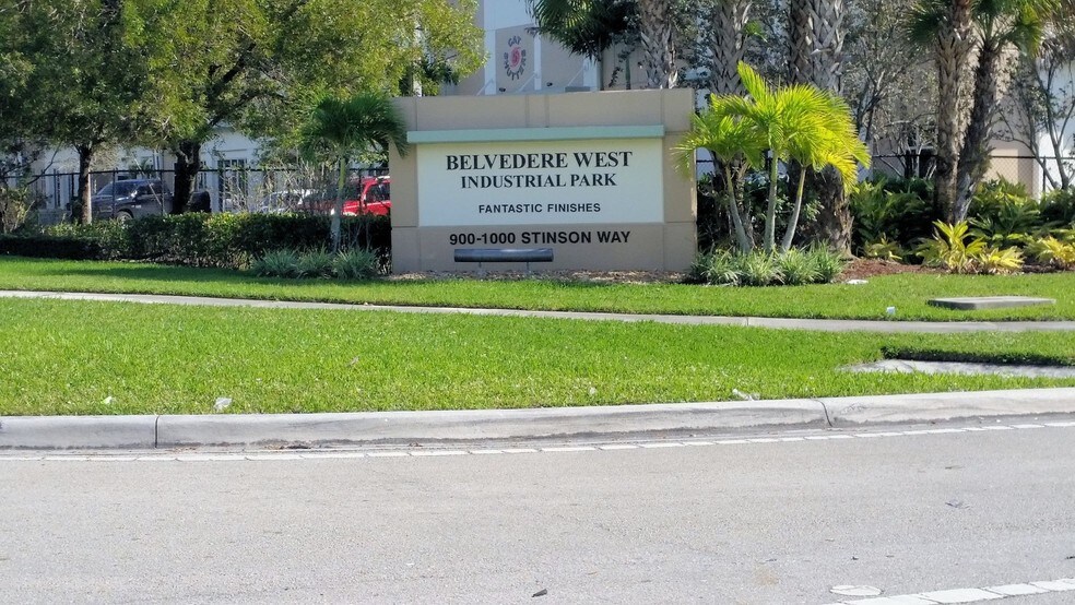 More Photos Of 990 Stinson, West Palm Beach Warehouse For Sale