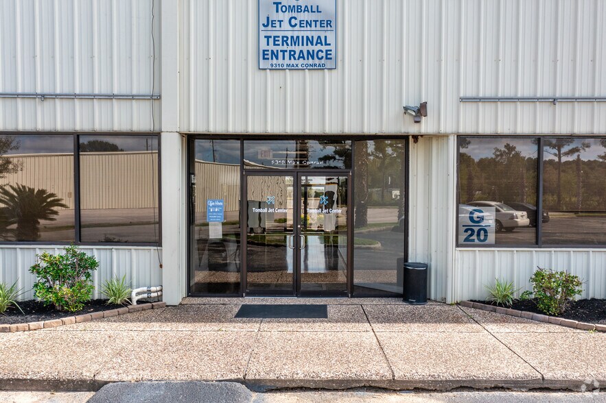 More Photos Of 9310 Max Conrad Dr, Spring Industrial For Sale