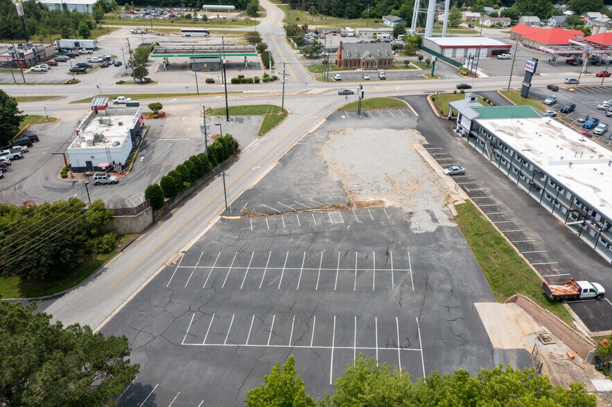 More Photos Of 625 E Atlantic St, South Hill Land For Sale