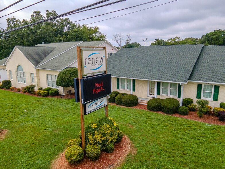 Primary Photo Of 2212 Hope Mills Rd, Fayetteville Office For Sale
