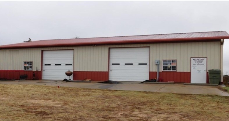 Primary Photo Of 13297 W Cooksey Rd, Crescent Light Distribution For Sale