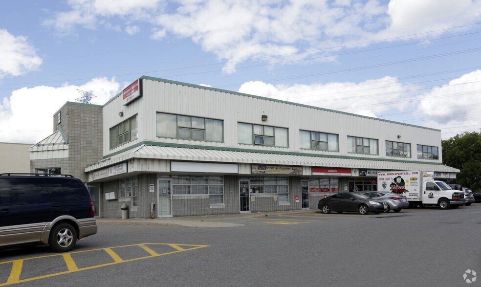 More Photos Of 33 Roydon Pl, Ottawa General Retail For Lease