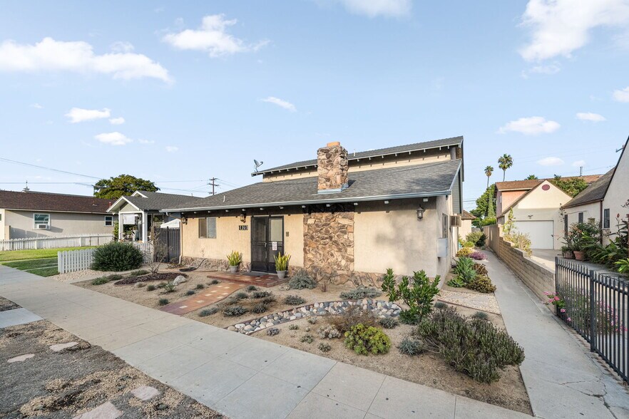 More Photos Of 1070 Freeman Ave, Long Beach Apartments For Sale