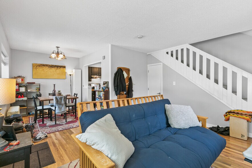 More Photos Of 1195 Birch St, Denver Apartments For Sale