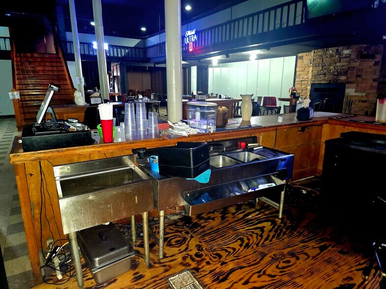 More Photos Of 401 Main St, Tarkio Restaurant For Sale