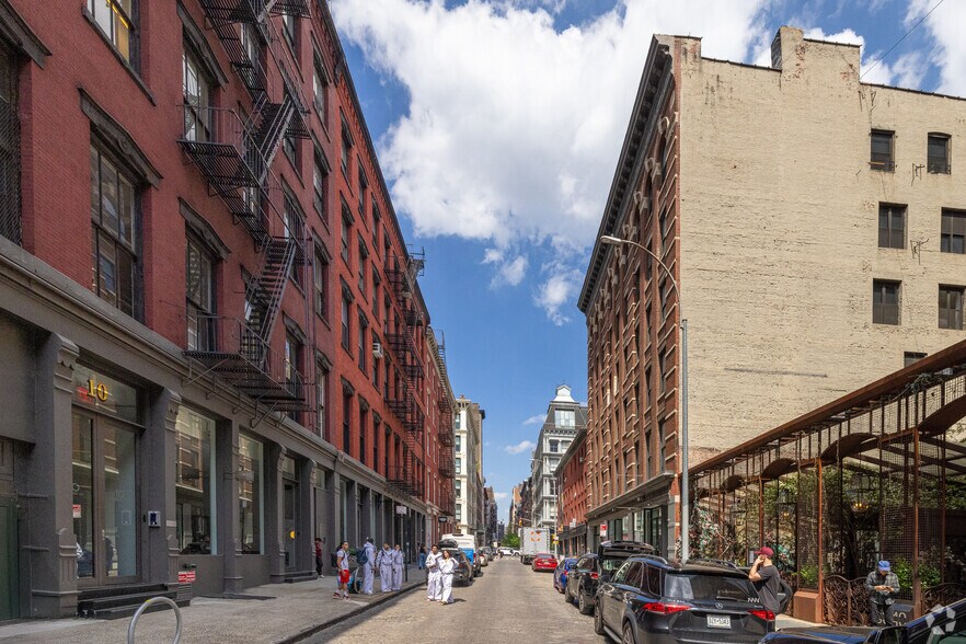 More Photos Of 13-17 Crosby St, New York Office For Lease