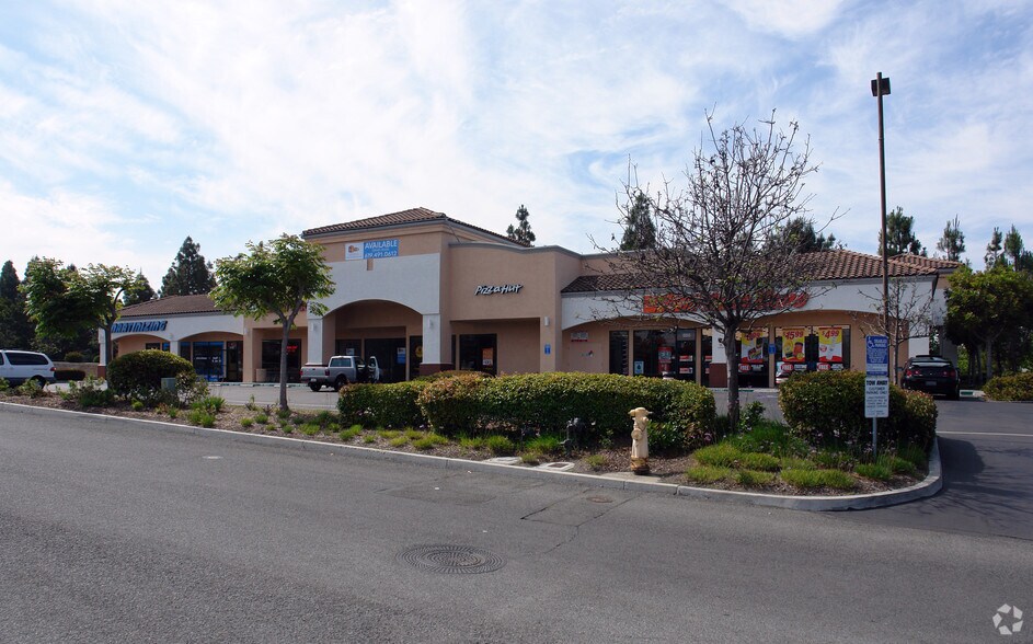 More Photos Of 885 E H St, Chula Vista General Retail For Lease