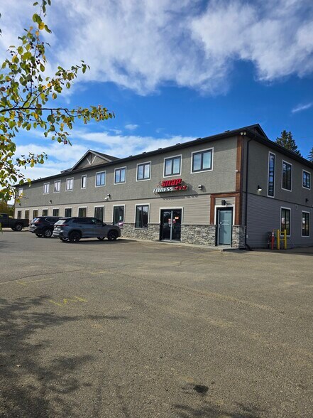 More Photos Of 110 Pelican Pl, Sylvan Lake Office For Sale