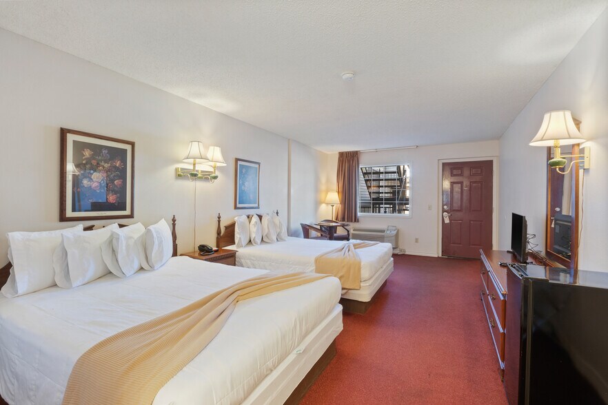 More Photos Of , Eureka Springs Unknown For Sale