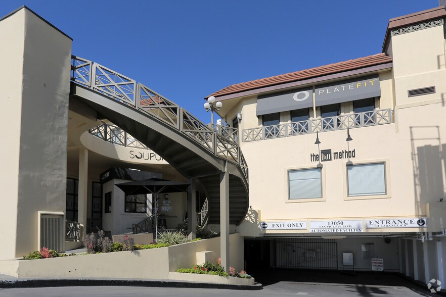 More Photos Of 13050 San Vicente Blvd, Los Angeles Storefront For Lease