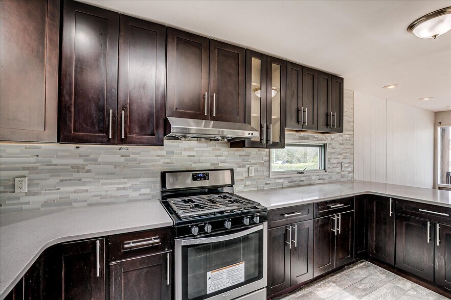 More Photos Of 167-169 N Main St, Milltown Office Residential For Sale