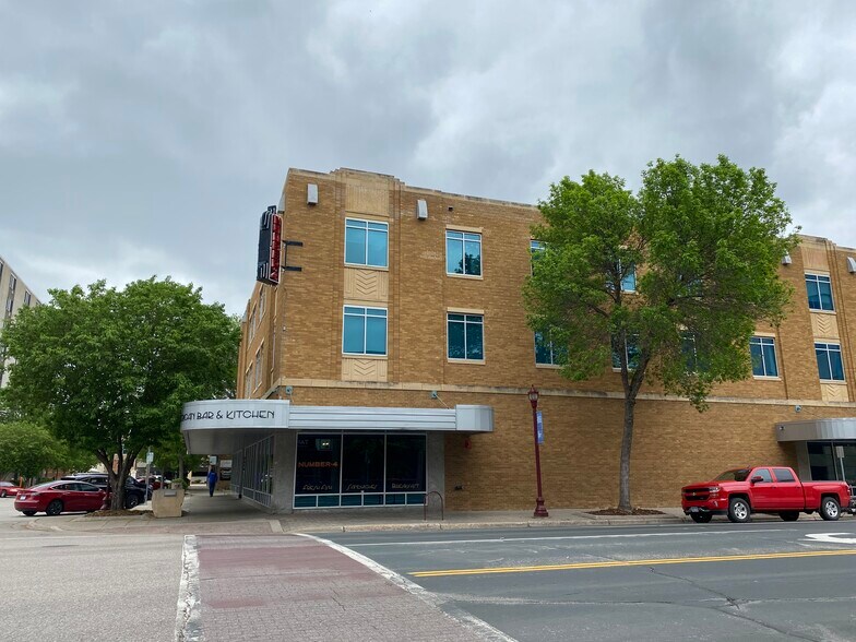 More Photos Of 124 Walnut St E, Mankato Office For Lease