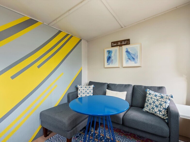 More Photos Of 4735 W 38th Ave, Denver Office For Sale