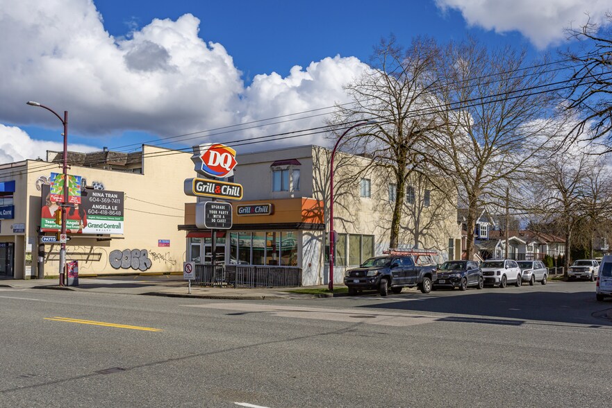 More Photos Of 4990 Victoria Dr, Vancouver Storefront Retail Residential For Sale
