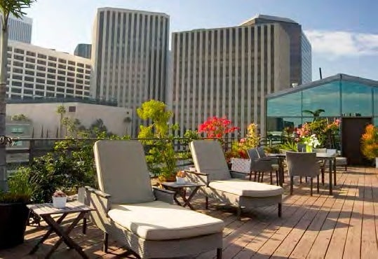 More Photos Of 9975 Santa Monica Blvd, Beverly Hills Loft Creative Space For Lease