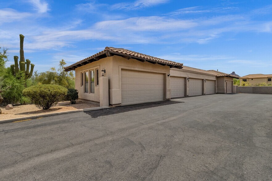 More Photos Of 16927 E Saguaro Blvd, Fountain Hills Medical For Sale