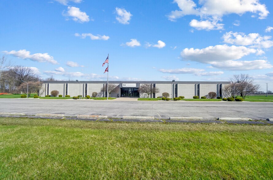 More Photos Of 2025 E 4th St, Lima Light Manufacturing For Lease