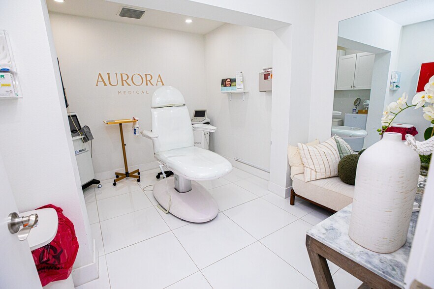 More Photos Of 2715 W Sligh Ave, Tampa Office Residential For Sale