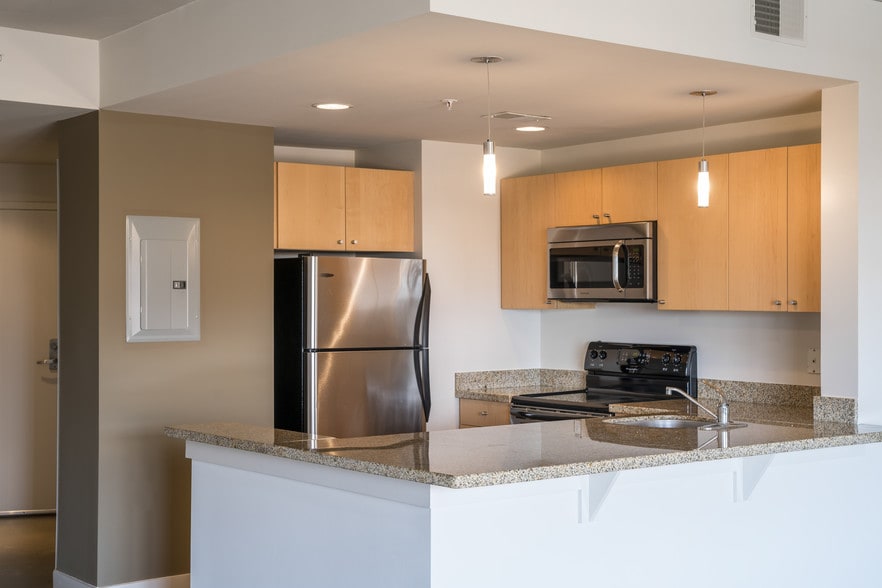 More Photos Of 1375 Kenyon St NW, Washington Apartments For Lease