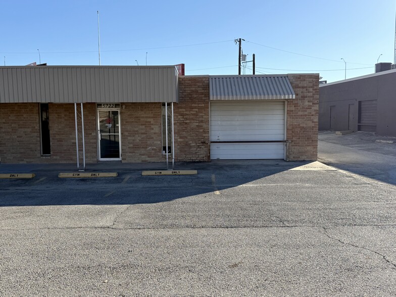 Primary Photo Of 5720-5722 Mobud St, San Antonio Warehouse For Lease