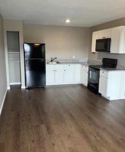 More Photos Of 7036 Raider Rd, Bonne Terre Apartments For Sale