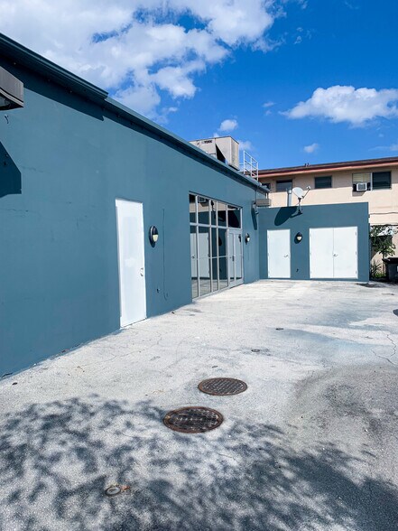 More Photos Of 72 NW 79th St, Miami Restaurant For Sale