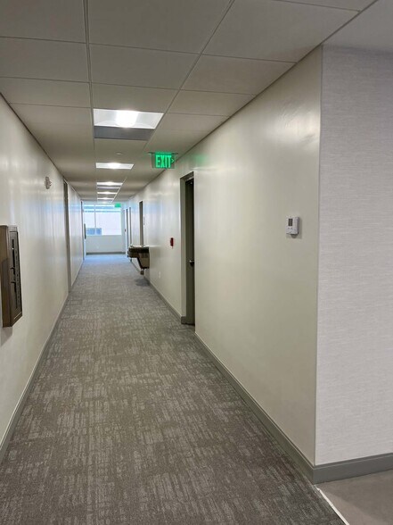 More Photos Of 6262 Sunset Dr, Miami Office For Lease