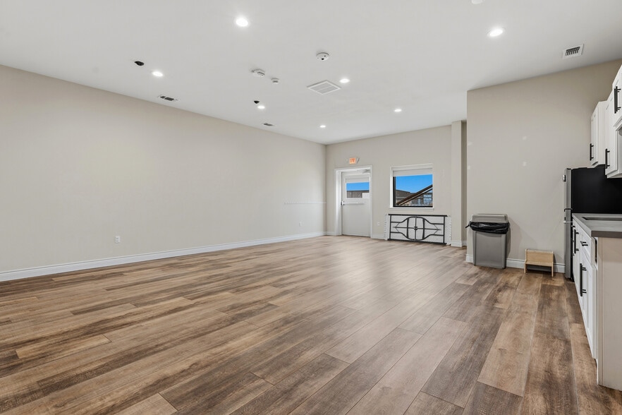 More Photos Of 5505 132nd st, Lubbock Industrial For Sale