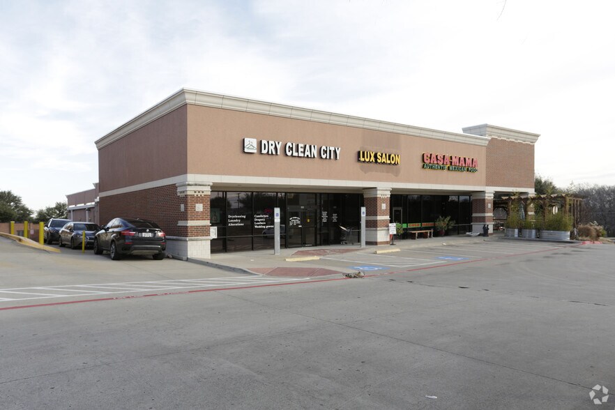 More Photos Of 4013-4017 14th St, Plano Unknown For Lease