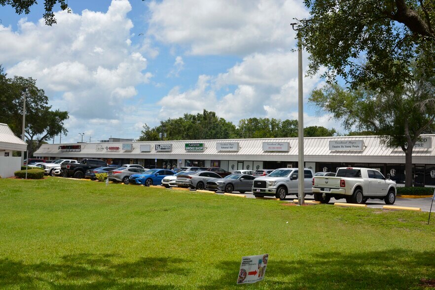 More Photos Of 4303-4349 Gunn Hwy, Tampa Unknown For Lease