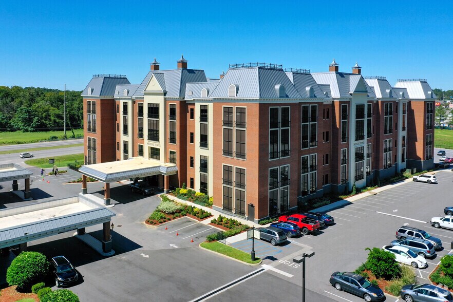 More Photos Of 2826 Ross Clark Cir, Dothan Unknown For Sale