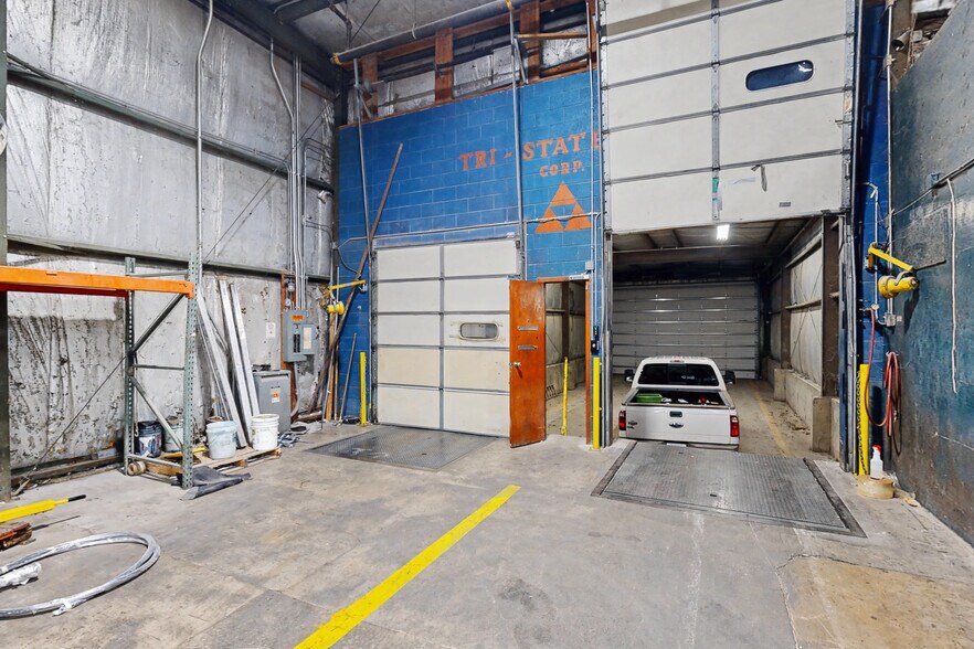 More Photos Of 777 Weaver Blvd, Wapello Industrial For Sale