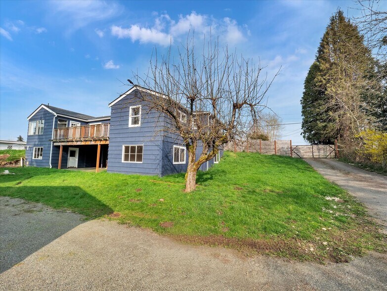 More Photos Of 5041 Guide Meridian, Bellingham Specialty For Sale