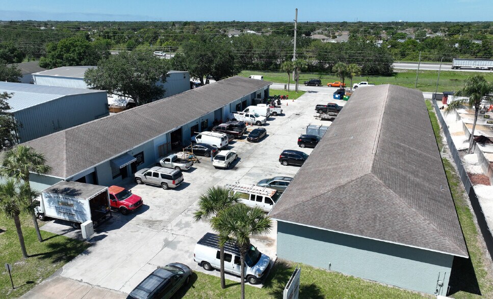 More Photos Of 1726-1738 SW Biltmore St, Port Saint Lucie Light Manufacturing For Lease