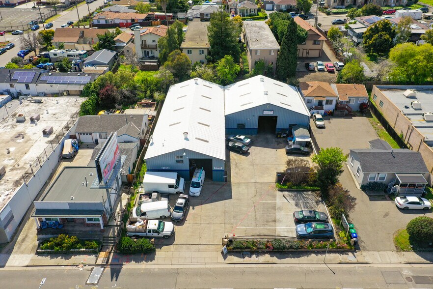 More Photos Of 21059-21065 Foothill Blvd, Hayward Warehouse For Sale
