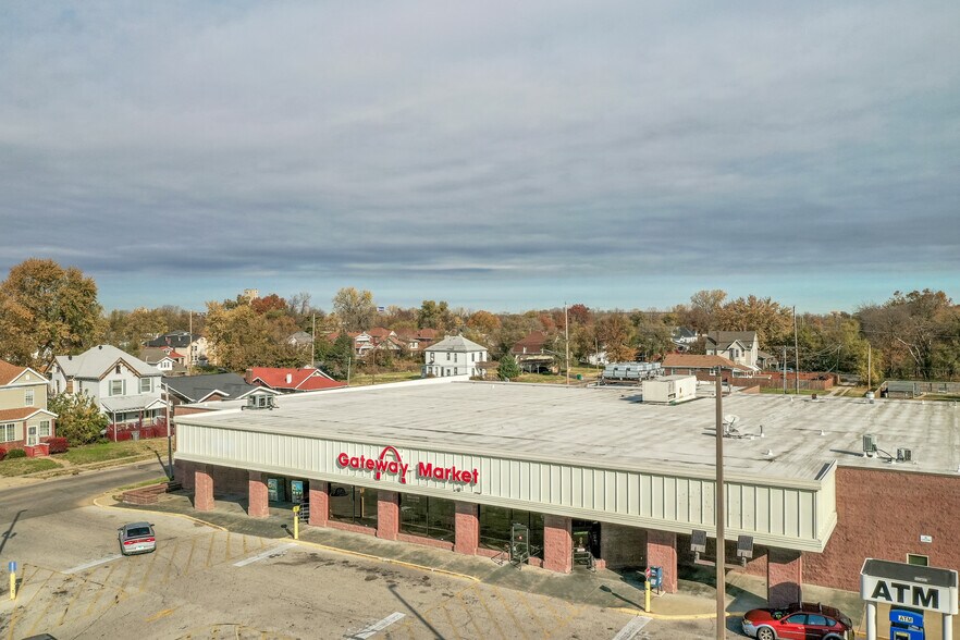 More Photos Of State St, East Saint Louis Unknown For Lease