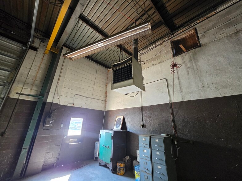 More Photos Of 220 Madison st, Webb City Industrial For Sale