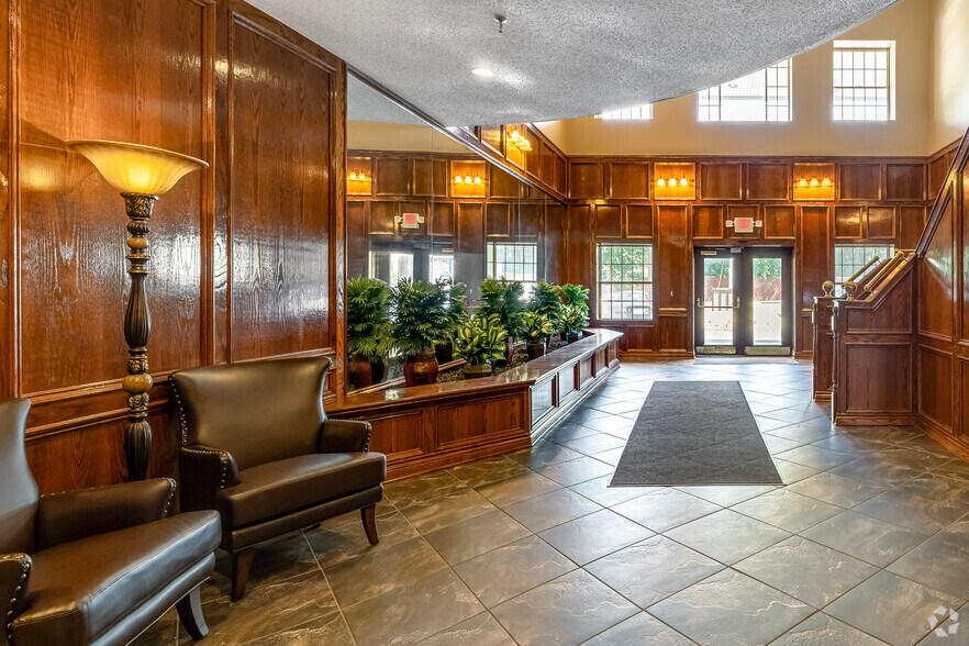 More Photos Of 41000 W 7 Mile Rd, Northville Office For Sale